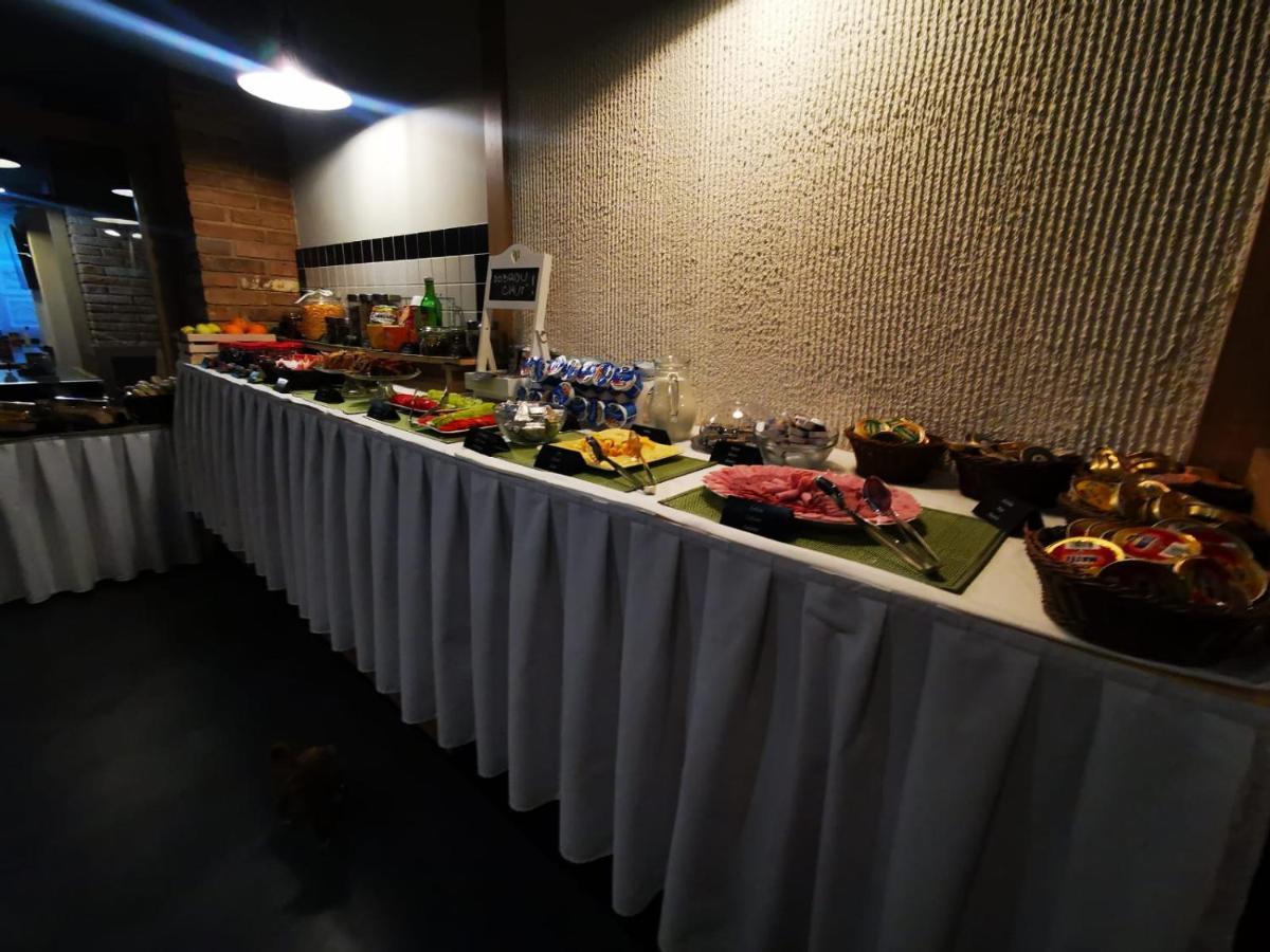 Hotel U Cisare Iii. Mělník Екстериор снимка