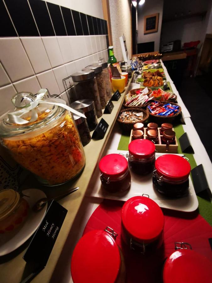 Hotel U Cisare Iii. Mělník Екстериор снимка